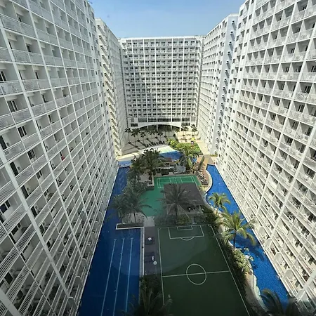Spacious 2Br Suites At Moa
