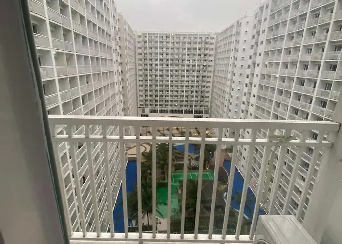 Spacious 2br At Moa Apartment