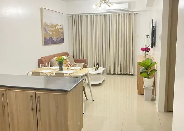 Spacious 2br At Moa Manila