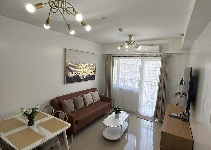 Spacious 2br At Moa