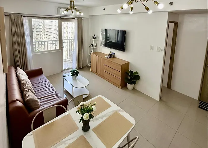 Spacious 2br At Moa Apartment *